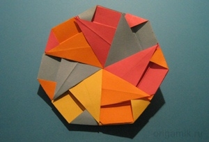 Модульное оригами: разноцветный волчок