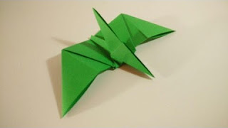 Оригами птеродактиль. Как сложить оригами динозавра?
