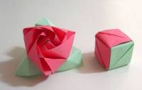 Куб-трансформер: кубик, роза и обратно.